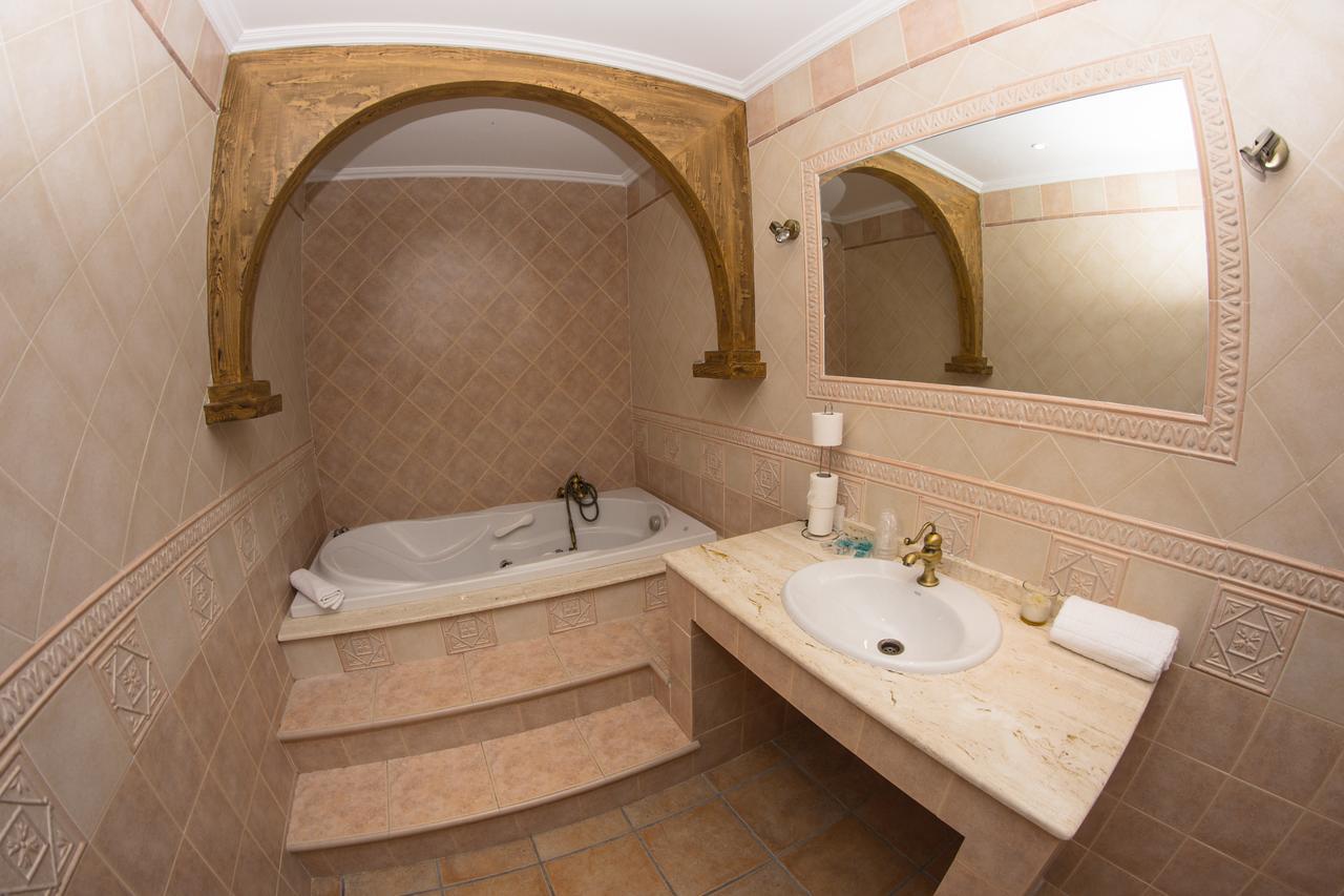 Apartamento Los Arcos Alora Bagian luar foto